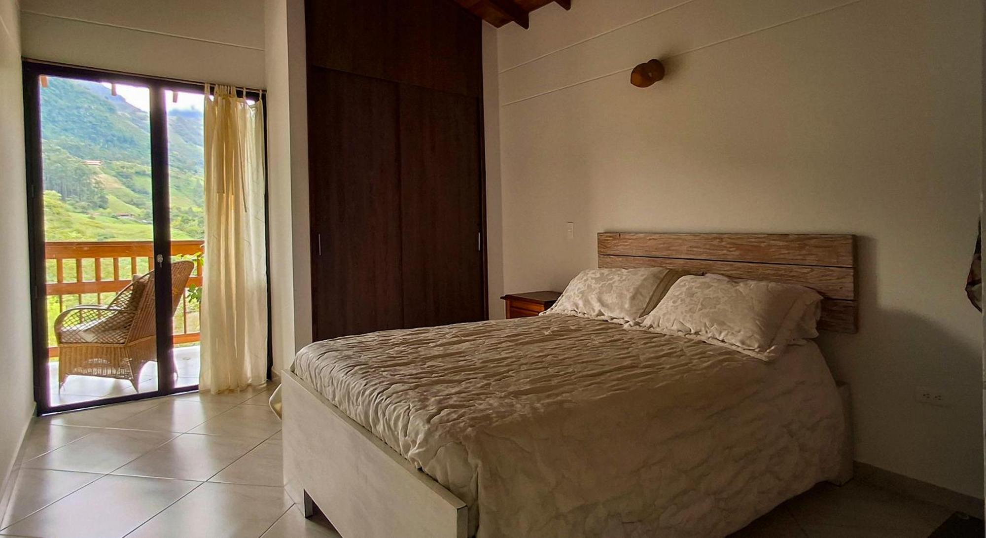 La Casa Del Sol Bed & Breakfast Хардин Екстериор снимка